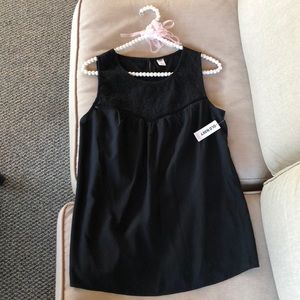 Black Old Navy sleeveless top